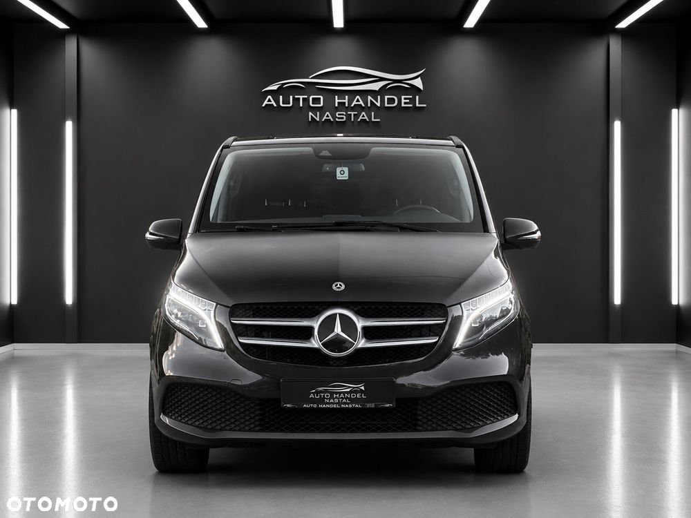 Mercedes-Benz Klasa V - 4