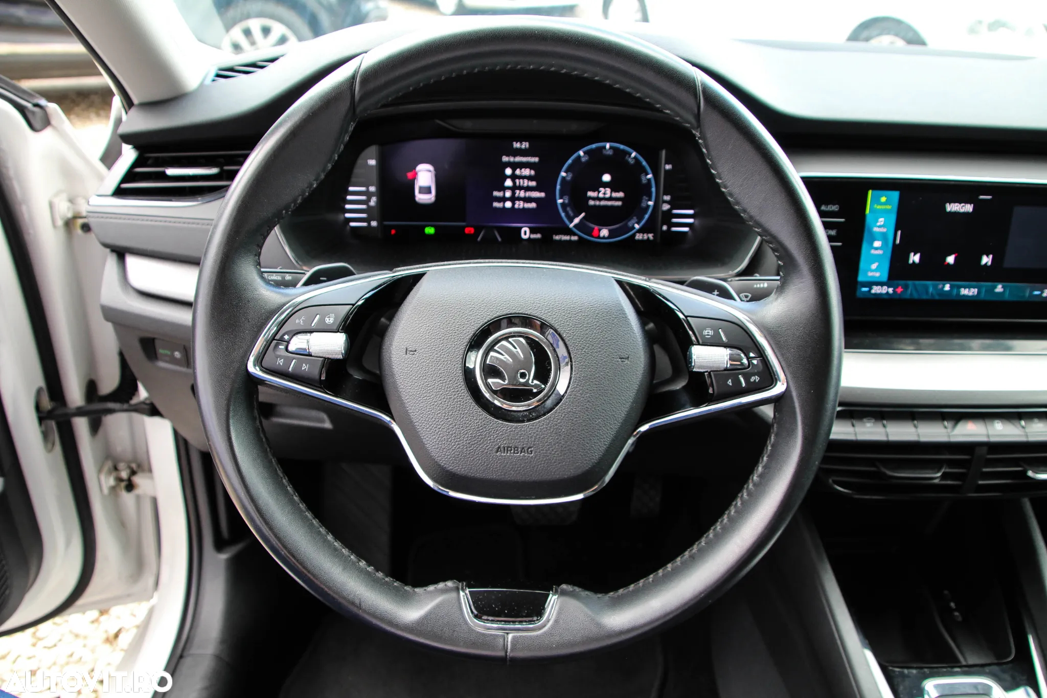 Skoda Octavia 2.0 TDI DSG Ambition - 12