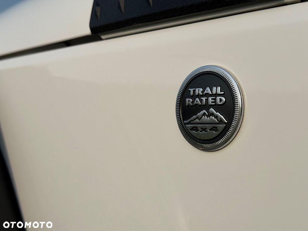 Jeep Wrangler 3.6 Unlim Sahara - 19