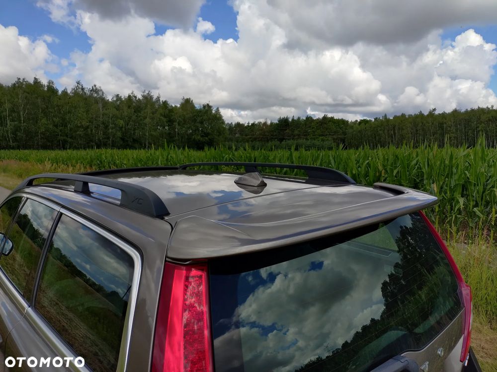 Volvo XC 70 D5 AWD Momentum - 18
