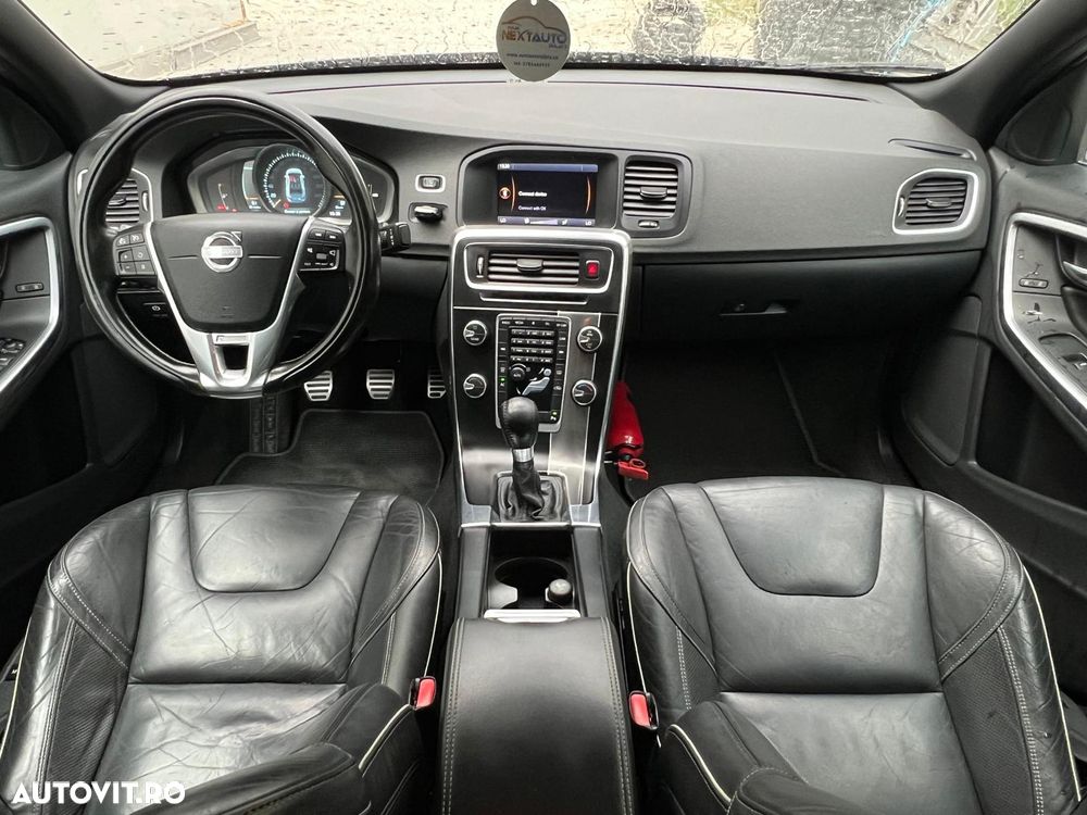 Volvo S60 D3 Start-Stop R-Design - 17