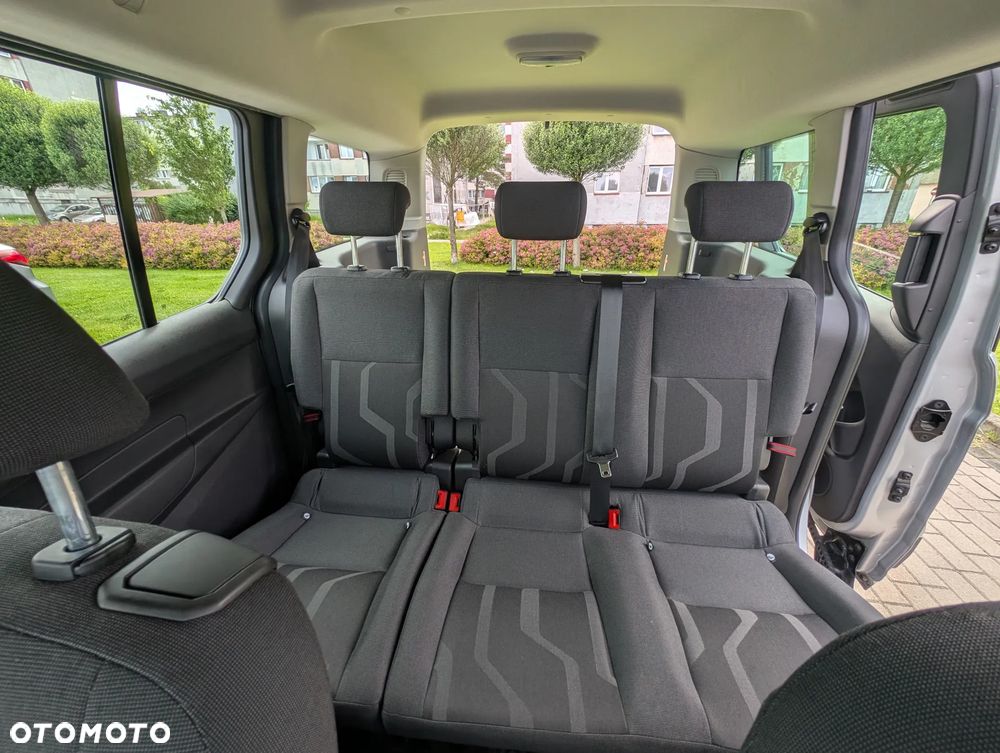 Ford Tourneo Connect 1.5 TDCi Trend - 22