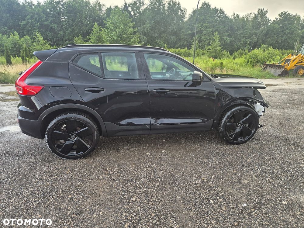 Volvo XC 40 - 9