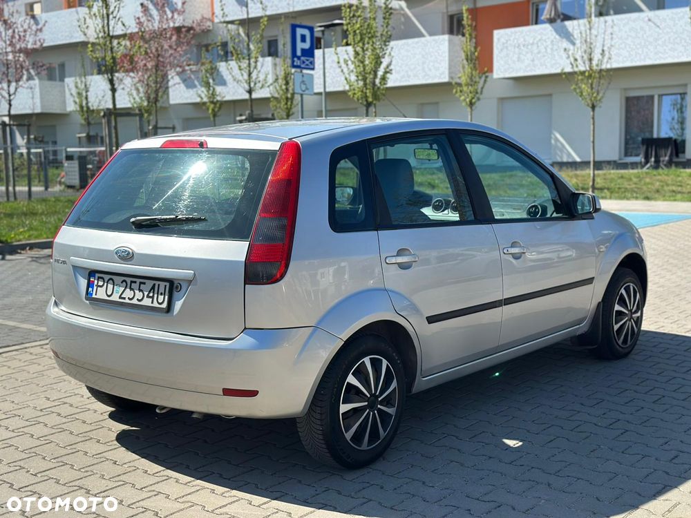 Ford Fiesta - 5