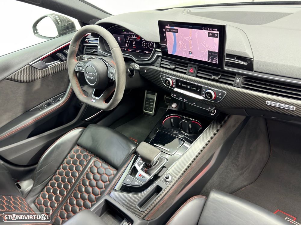 Audi RS4 Avant 2.9 TSI quattro Tiptronic - 23