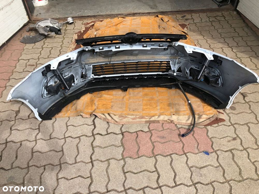 VW POLO 6R0 6C0 14- ZDERZAK PRZOD GRILL R LINE - 6