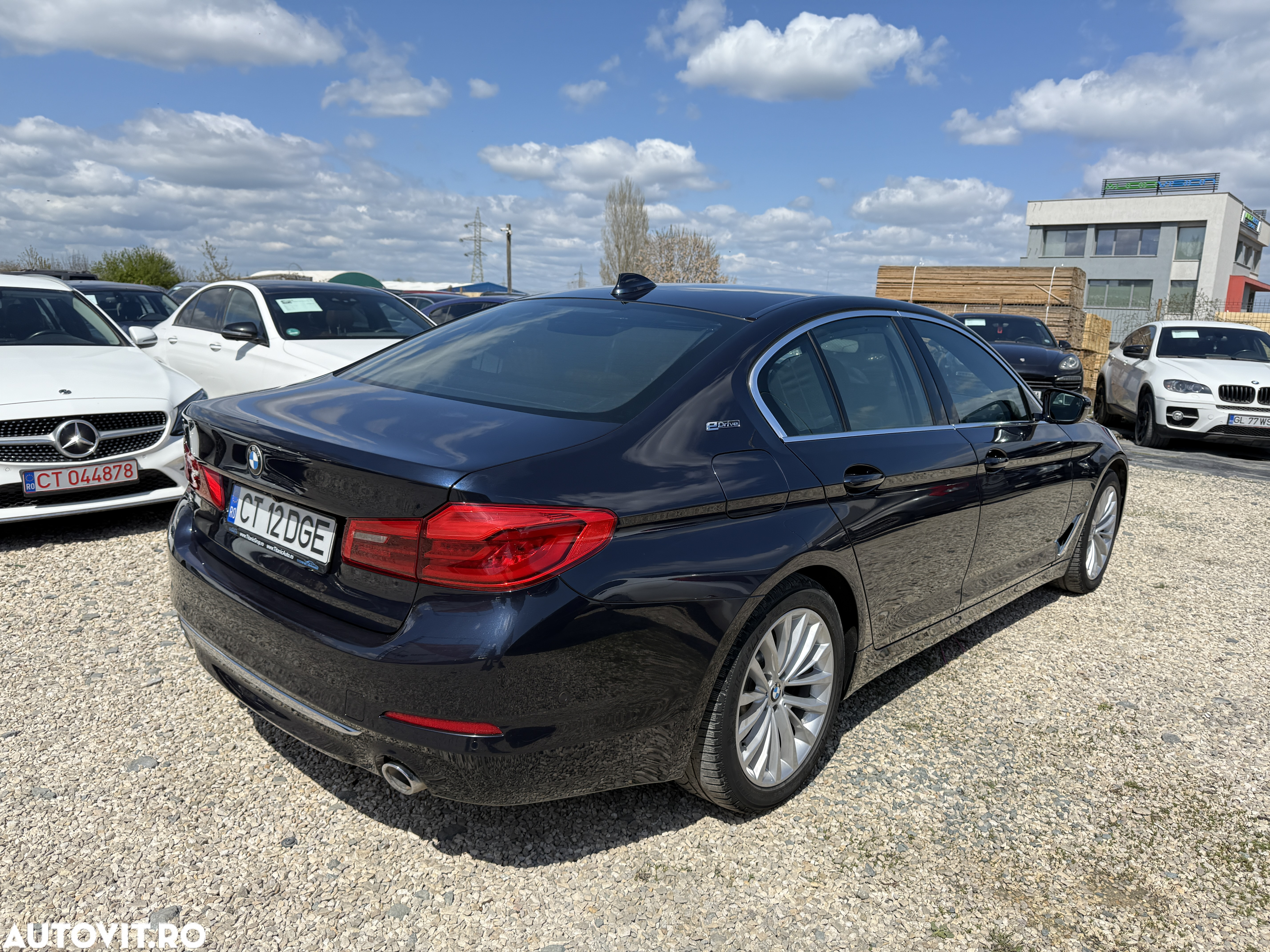 BMW Seria 5 530e iPerformance Aut. Luxury Line - 17