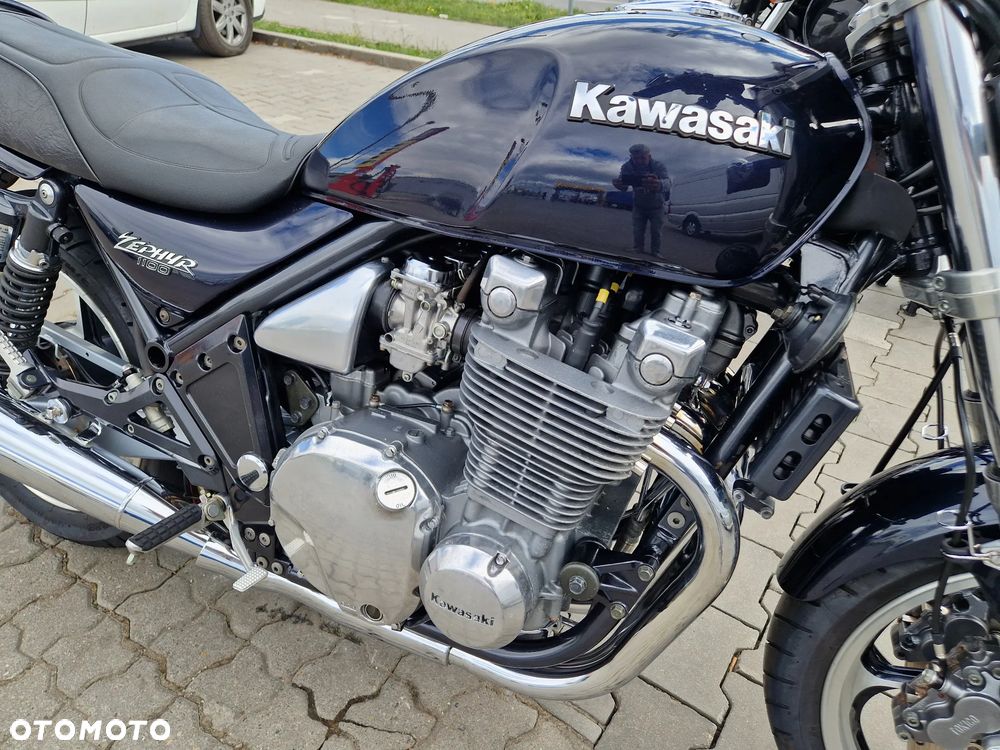 Kawasaki Zephyr - 7