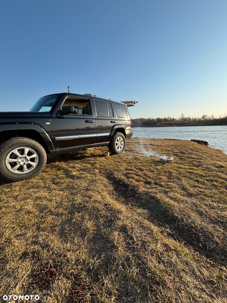 Jeep Commander 3.0 CRD Limited - 36