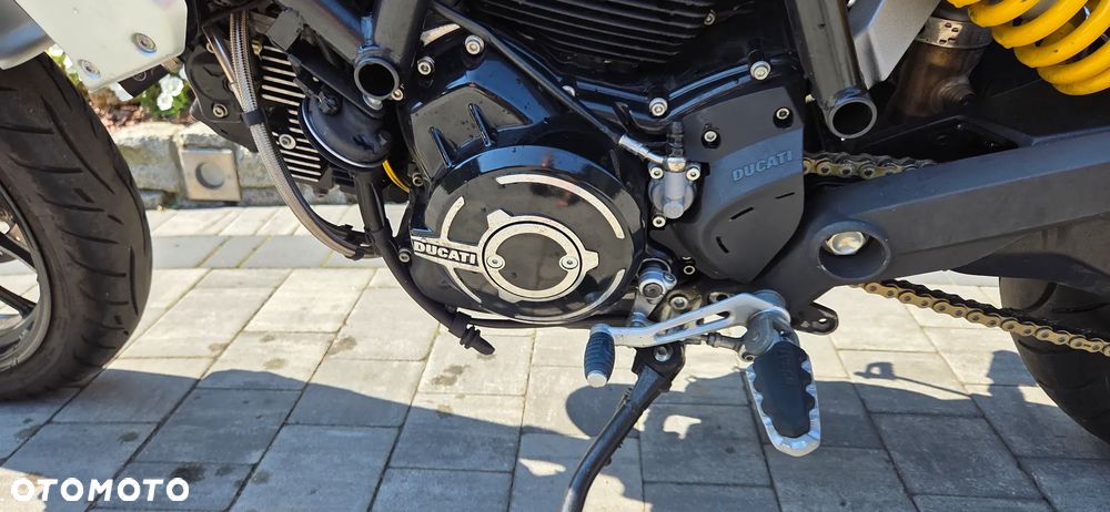 Ducati Scrambler - 17