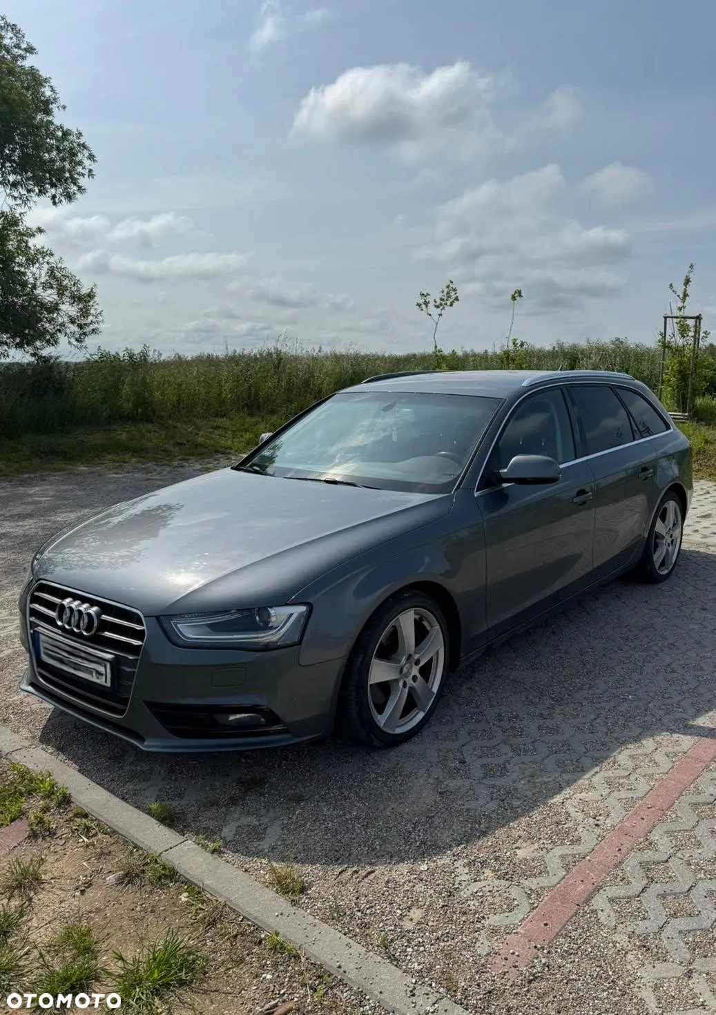 Audi A4 Avant 2.0 TDI DPF Ambition - 14