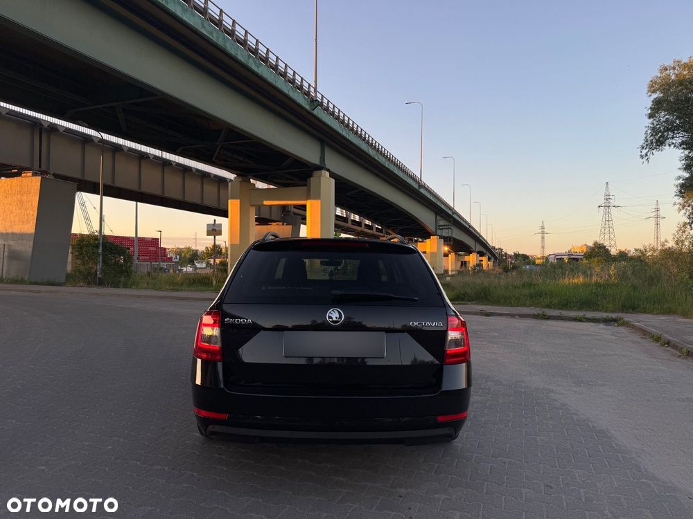 Skoda Octavia 2.0 TSI Style DSG - 13