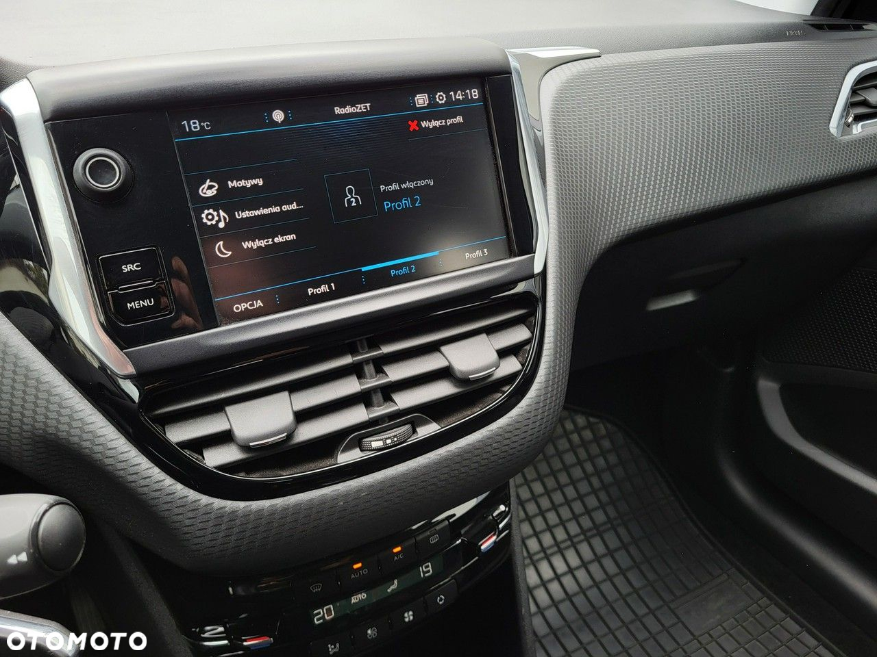 Peugeot 2008 - 22