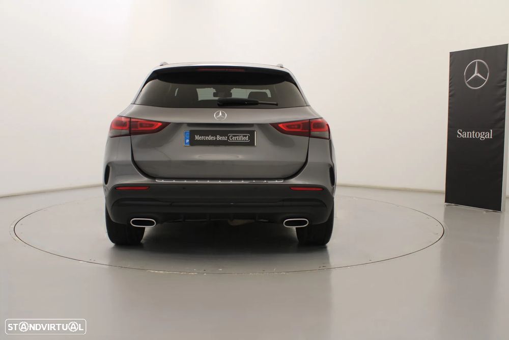 Mercedes-Benz GLA 180 d AMG Line - 8