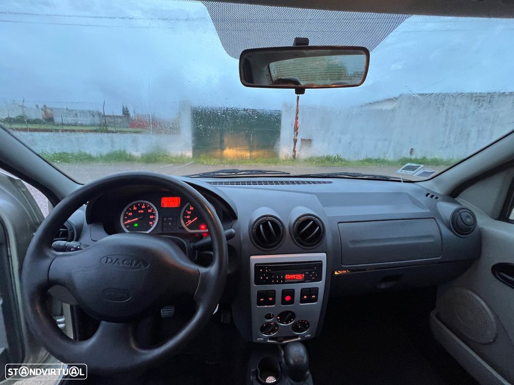 Dacia Logan 1.6 Laureate - 9