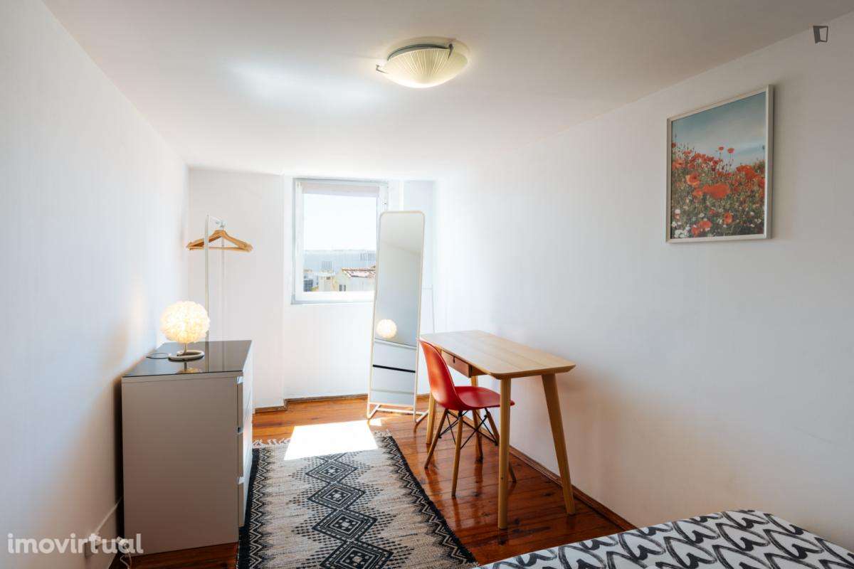 Quarto - localizado em Bairro Alto Lisbon - Grande imagem: 4/42