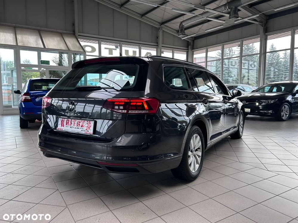 Volkswagen Passat 1.5 TSI EVO Essence - 13