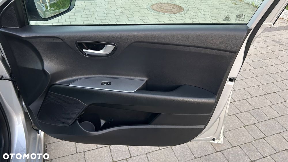 Kia Rio 1.0 T-GDI 120 GT Line - 31