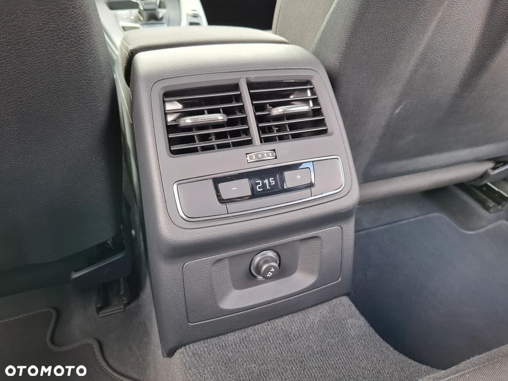 Audi A4 Avant 35 TFSI mHEV S tronic - 27