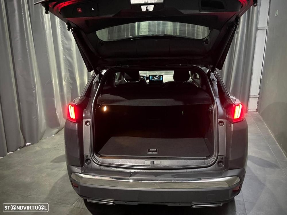 Peugeot 3008 1.6 Hybrid GT Pack e-EAT8 - 9