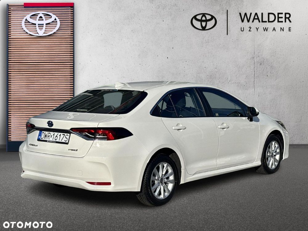 Toyota Corolla 1.8 Hybrid Comfort - 4