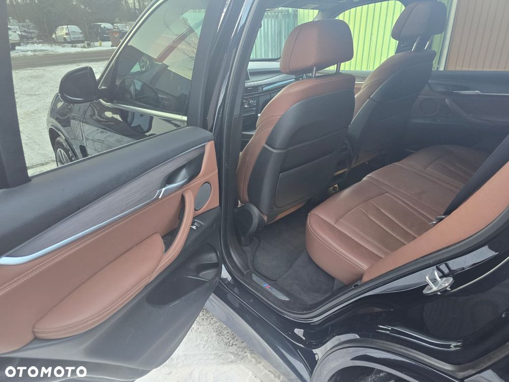 BMW X5 3.0si xDrive - 10
