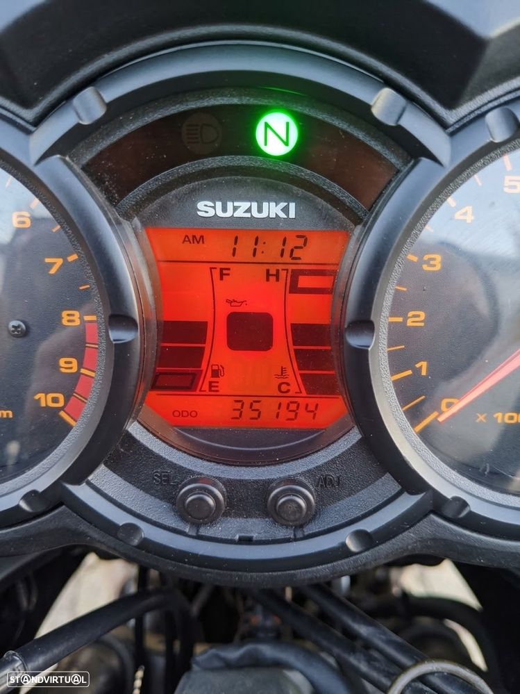 Suzuki DL - 2