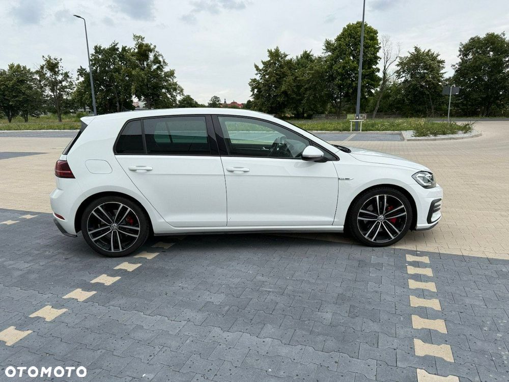Volkswagen Golf VII 2.0 TDI BMT GTD - 5