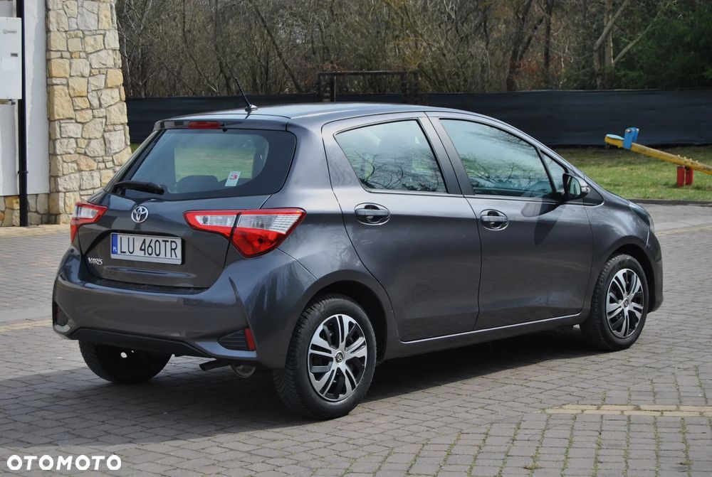 Toyota Yaris - 3