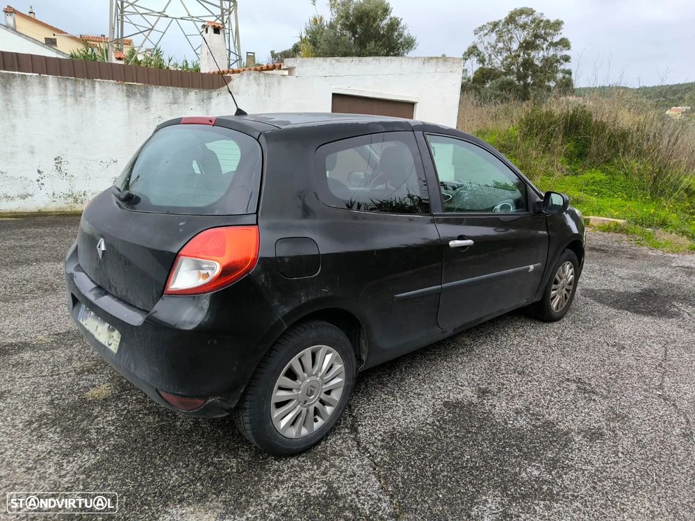 Renault Clio 1.2 TCE GT J15 - 1