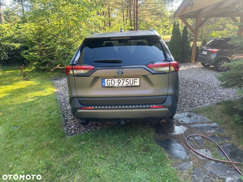 Toyota RAV4 - 4