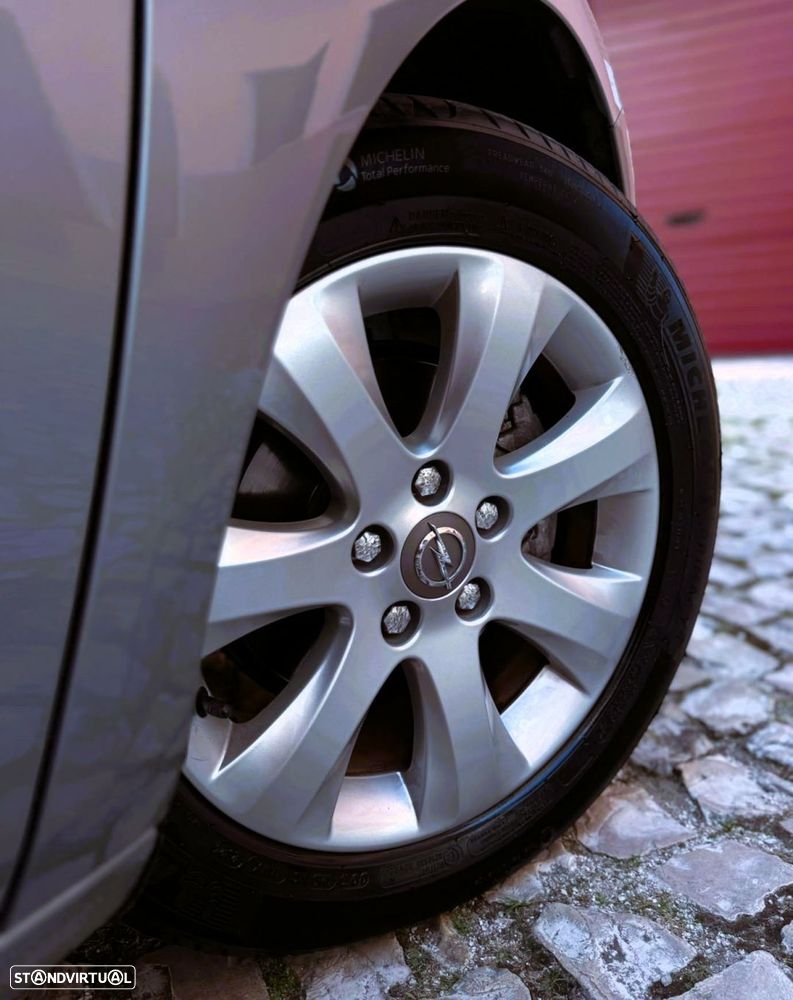 Opel Meriva 1.3 CDTi Cosmo S/S - 7