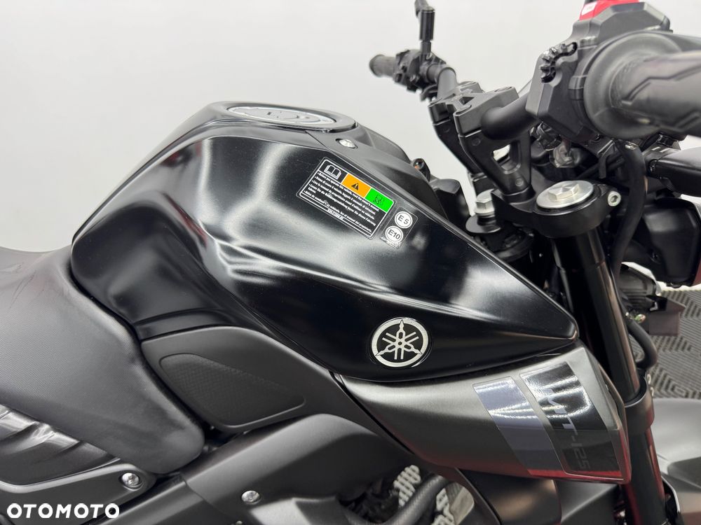 Yamaha MT - 29