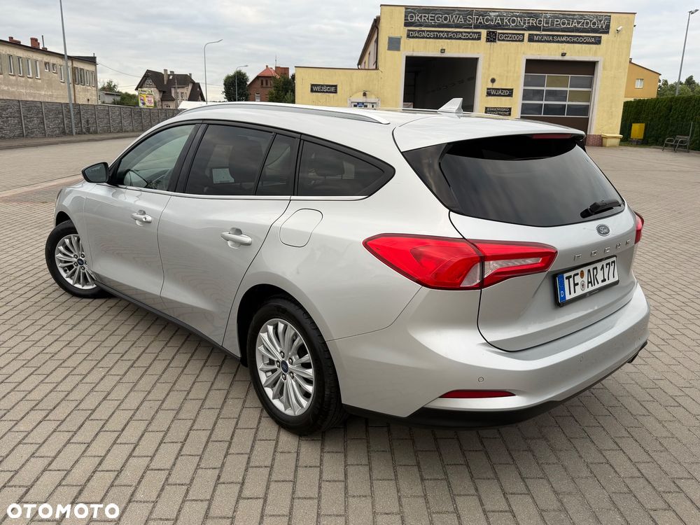Ford Focus 2.0 EcoBlue Titanium Business - 3