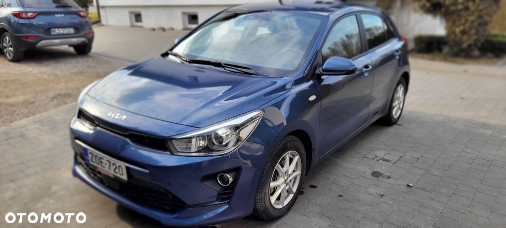 Kia Rio - 1