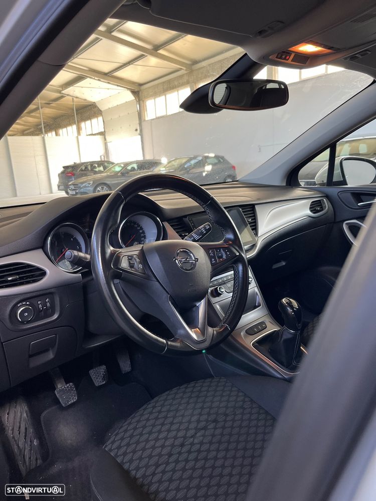Opel Astra 1.6 D (CDTI) S&S Selection - 11