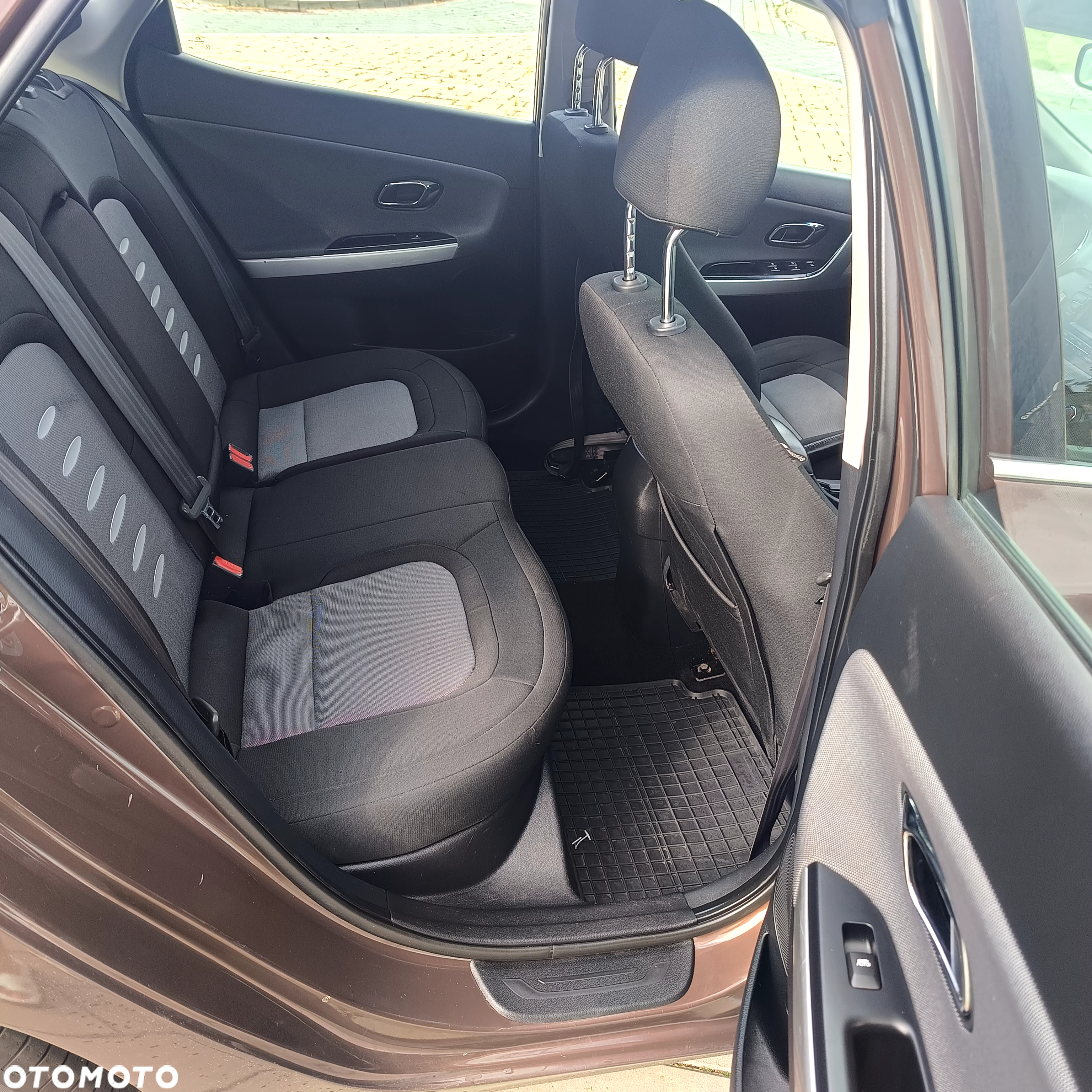 Kia Ceed Cee'd 1.4 L - 5