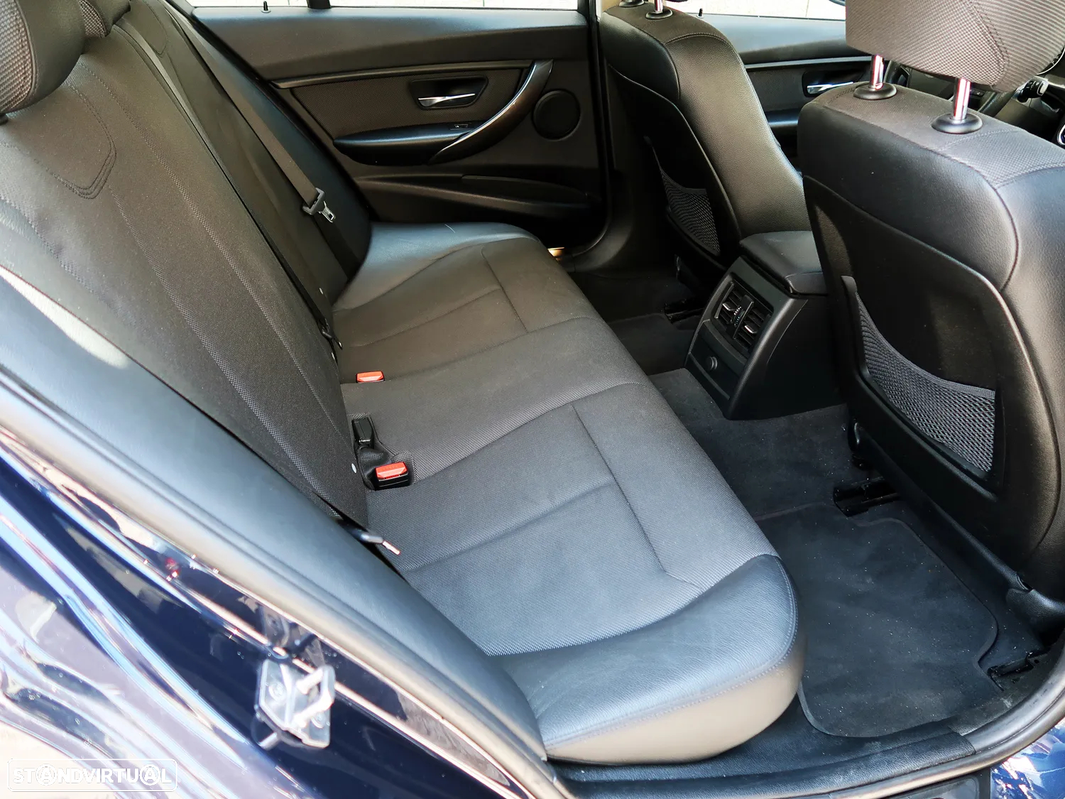 BMW 318 d Line Modern - 16