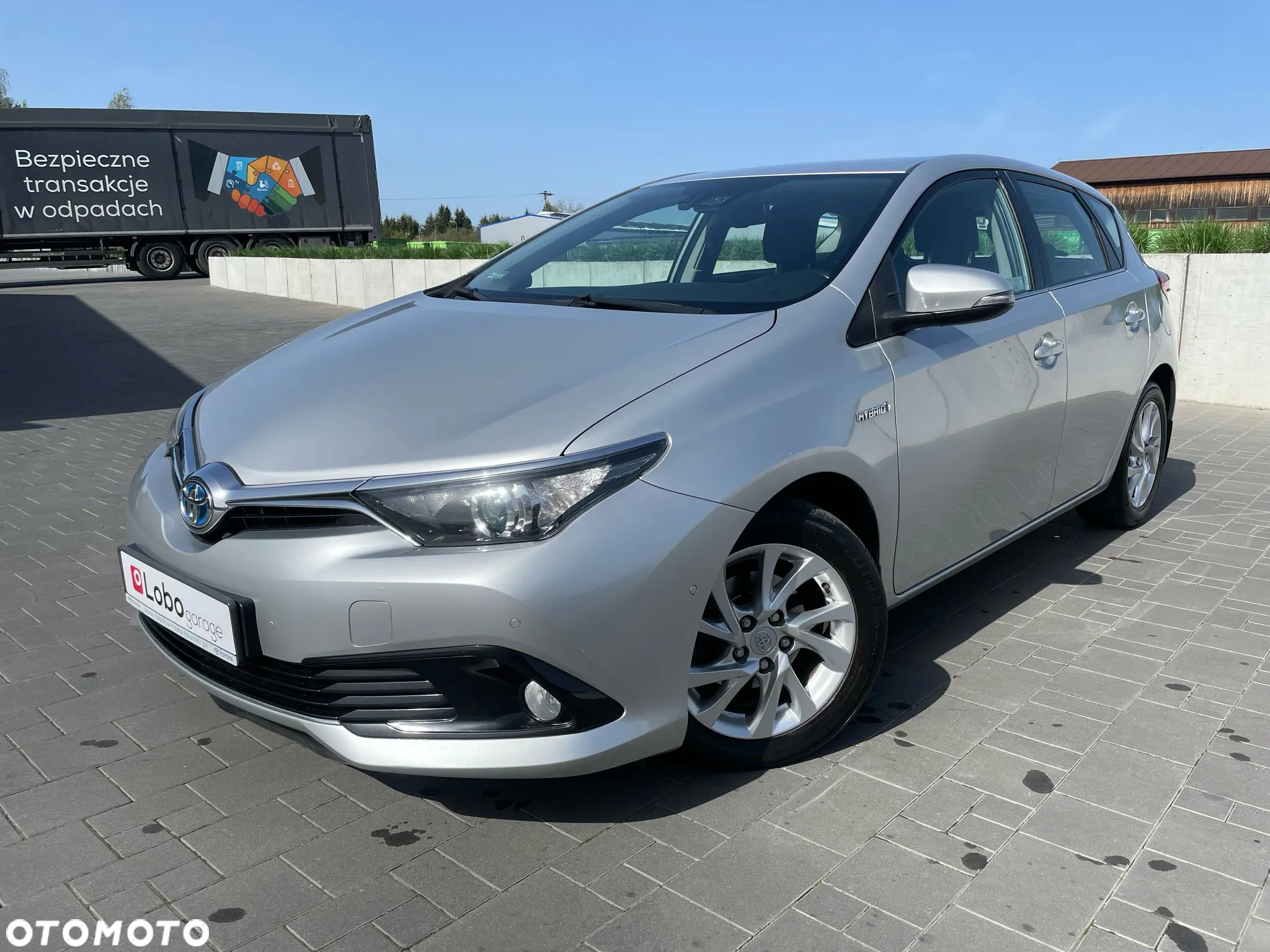 Toyota Auris Hybrid 135 Premium - 10