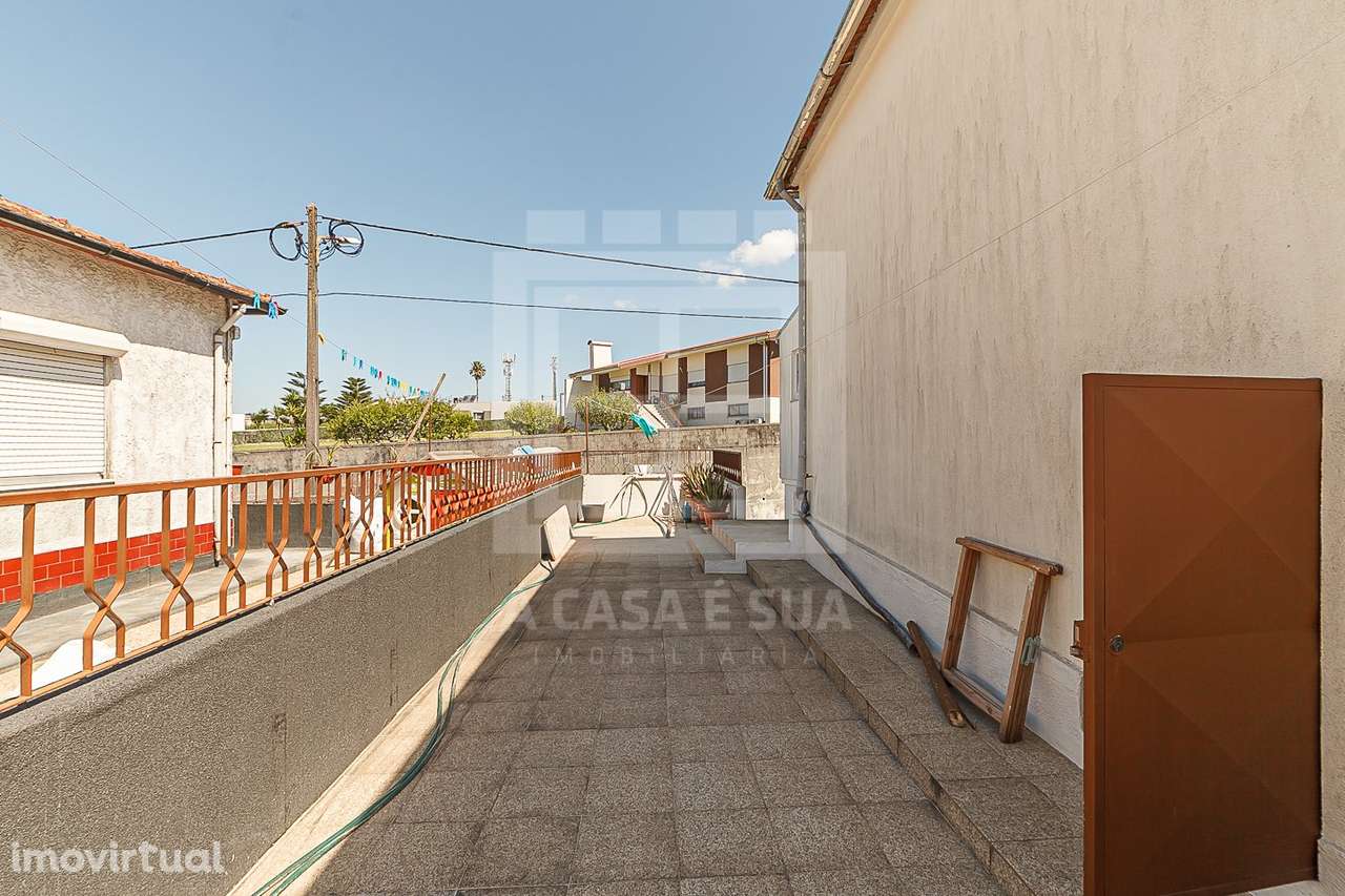 Moradia Geminada T2 em Arrifana, S.M. Feira - Grande imagem: 4/28