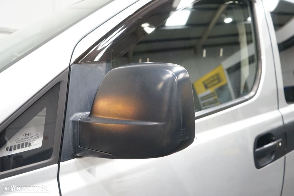 Hyundai H-1 2.5 CRDi Travel Comfort - 10