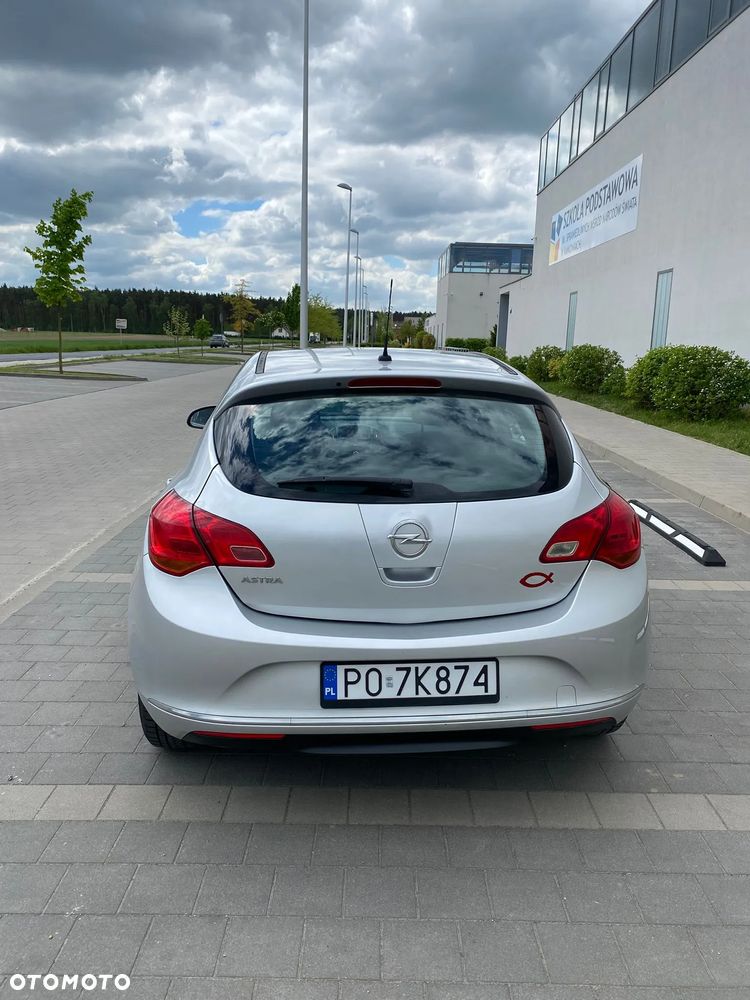 Opel Astra 1.4 T Essentia EU6 - 7