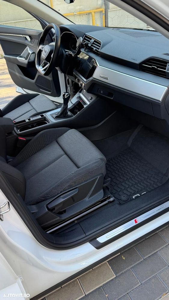 Audi Q3 Sportback 2.0 35 TDI S tronic S Line - 7