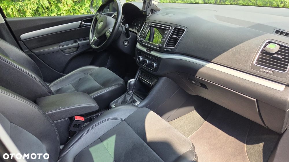 Volkswagen Sharan 2.0 TDI DSG BlueMotion Technology Highline - 14
