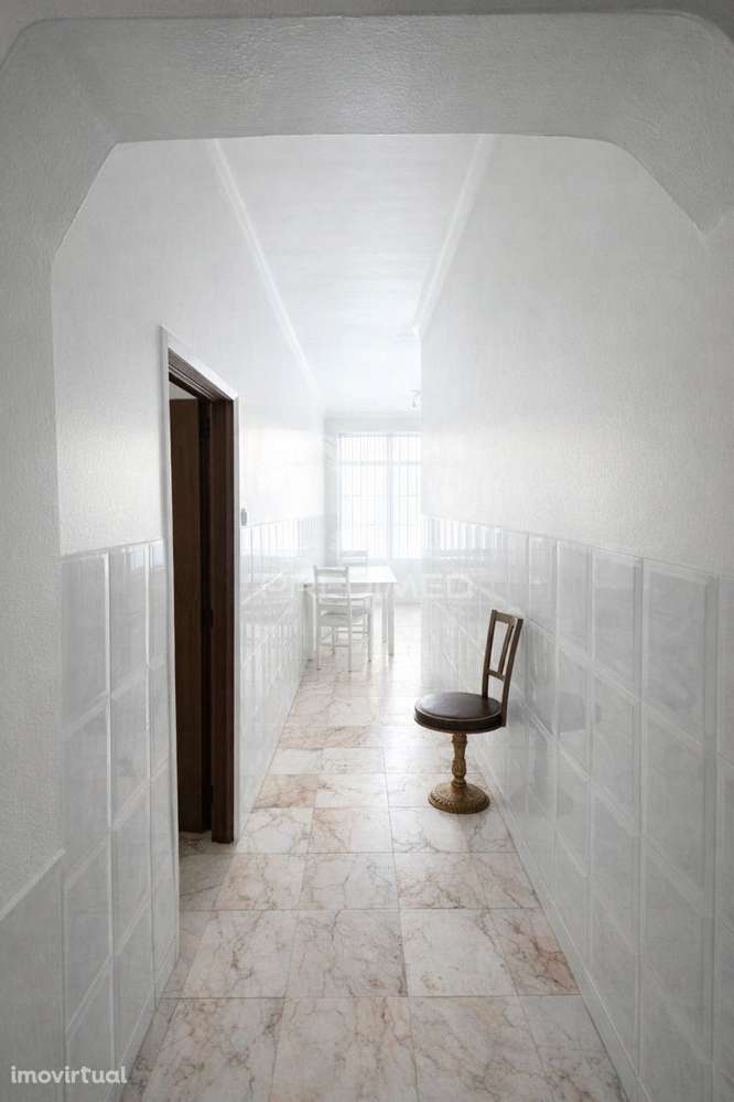 Apartamento T3 remodelado no centro da Moita - Grande imagem: 5/17