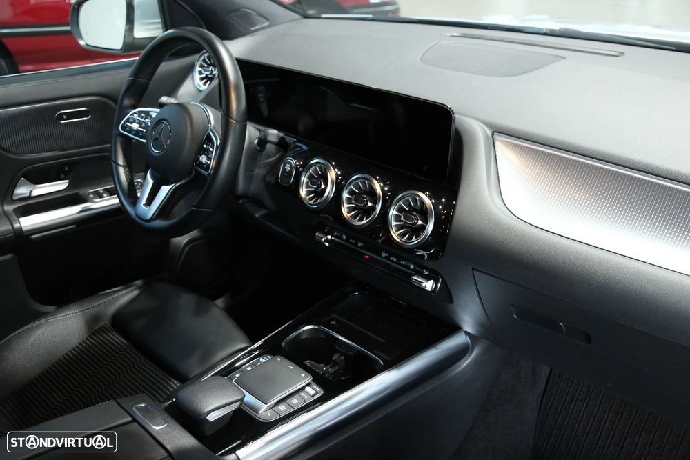 Mercedes-Benz GLA 250 e Progressive - 10