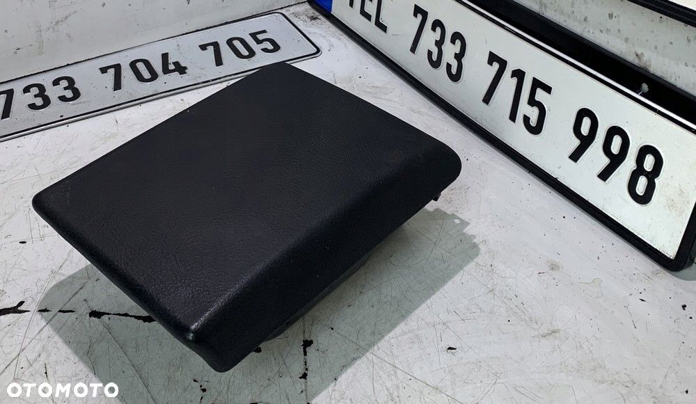 PODŁOKIETNIK SCHOWEK CZARNY BMW E39 - 4