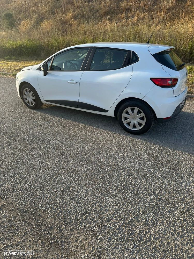 Renault Clio 1.5 dCi Dynamique S 82g - 15