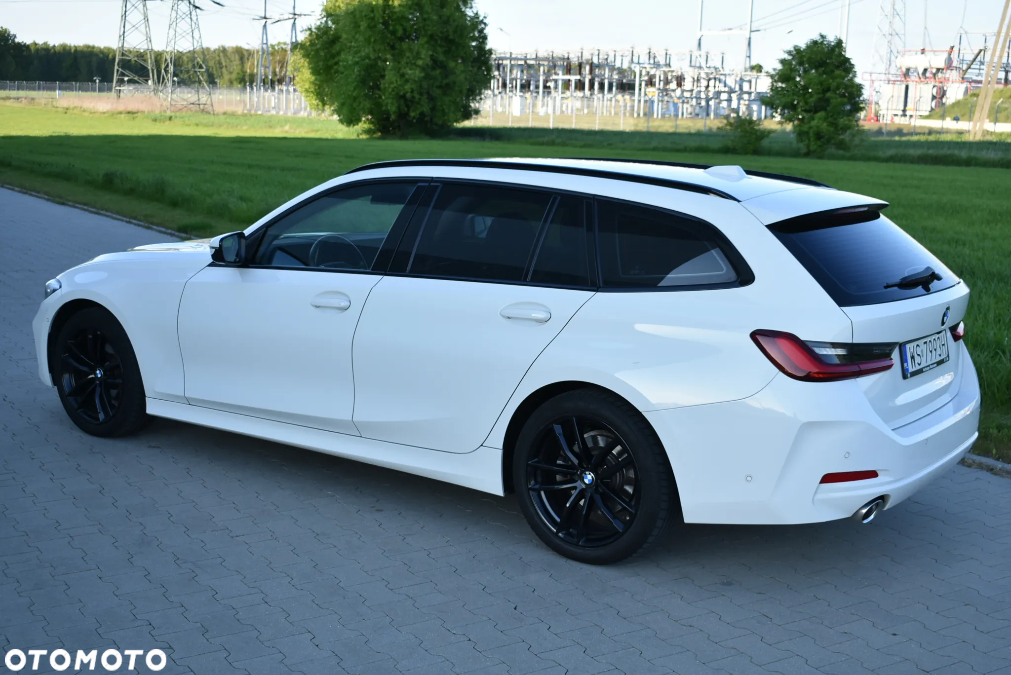 BMW Seria 3 318d Sport Line - 3