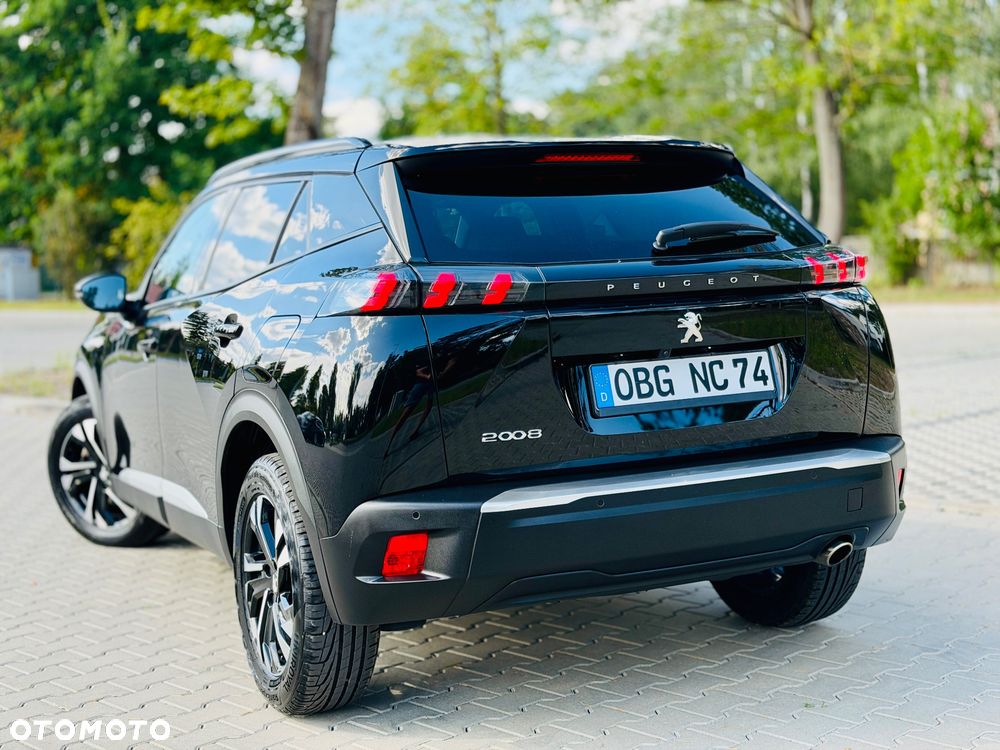 Peugeot 2008 BlueHDi 130 EAT8 Allure Pack - 29